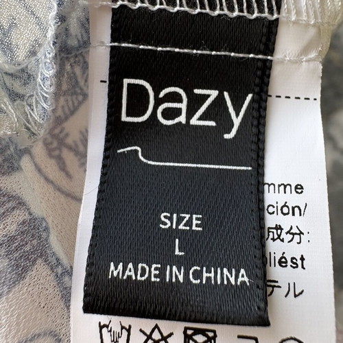 Women's clothing set Large size, like new, includes floral dress and shirts