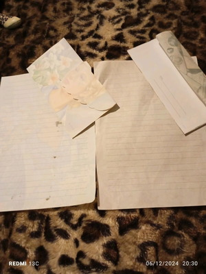 Used correspondence, 1 folder with sheets, 2 sets