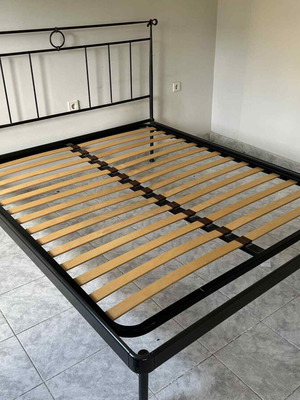 Διπλό κρεβάτι σφυρήλατο σιδερένιο σαν καινούργιο 1,60 Χ 2,00