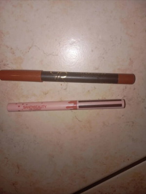 Lip pencils, pack of 2, new