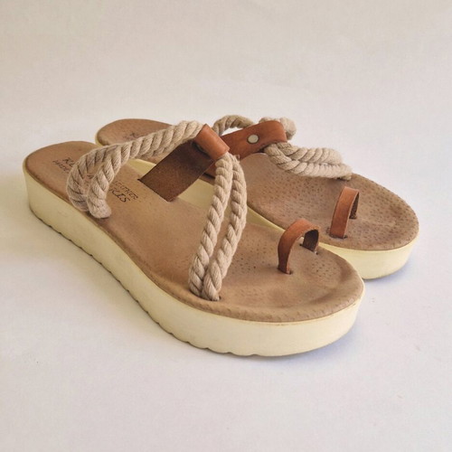 Leather sandals like new, beige and brown, size 36