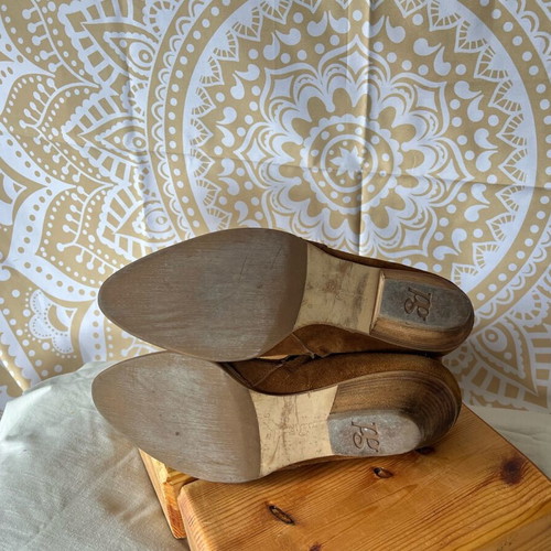 Castori-style ankle boots used, tan color