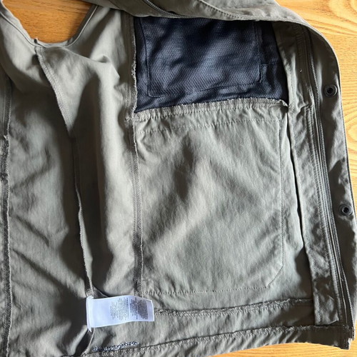 Columbia sleeveless jacket khaki XXL like new