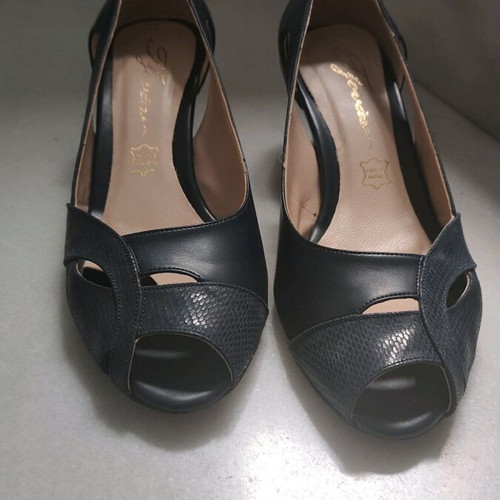 Mules dark blue leather like new, size 40, low heel
