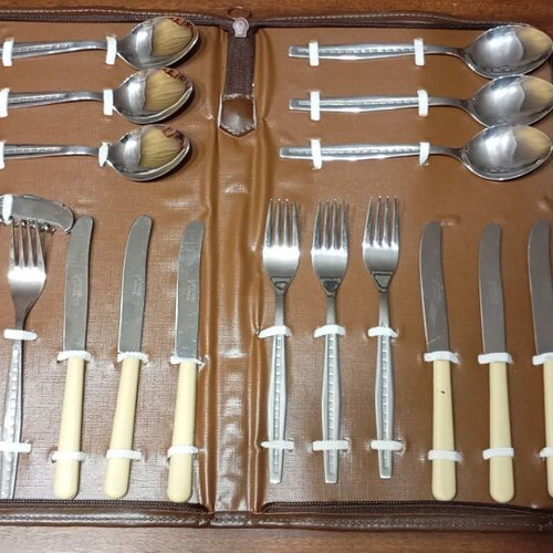 Collector vintage Trapezitsa travel cutlery set new for 6 people