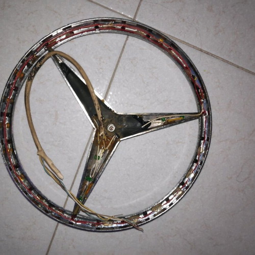 LED σήμα Mercedes μεγάλο φωτιζόμενο μεταχειρισμένο