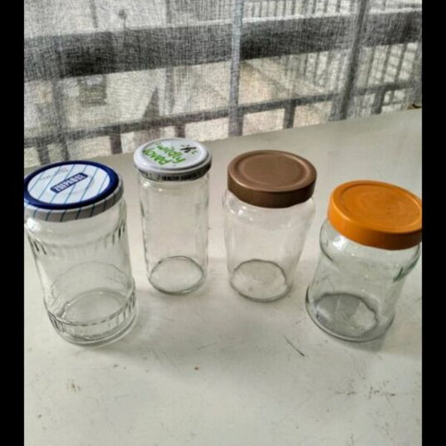 Glass jars like new, set of 4 for kitchen use