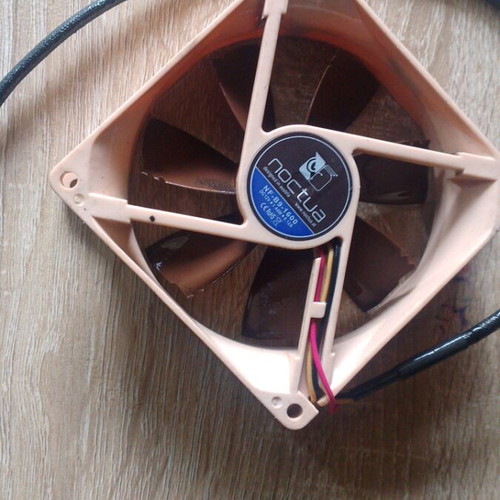Noctua NF-B9-1600 like new