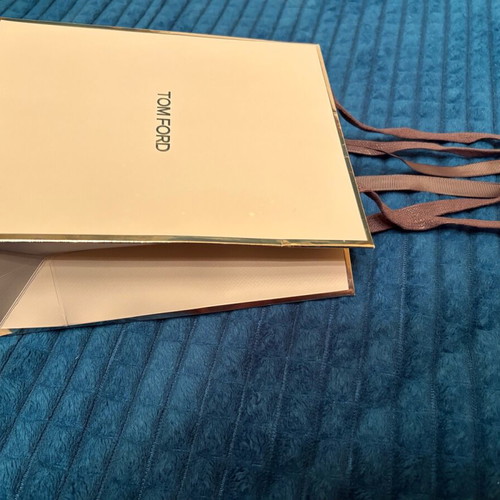 Tom Ford paper bags like new, set of 2 pieces