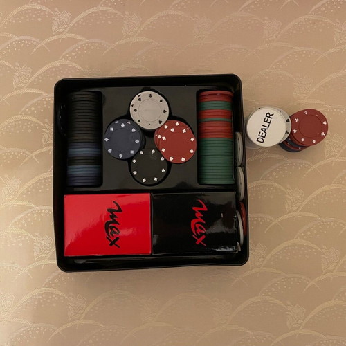 XL Poker Set board game like new