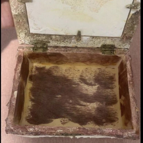 Vintage jewelry box new, wooden, beige and pink