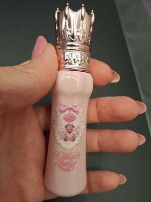 Vintage lipstick new, very moisturizing with long-lasting effect