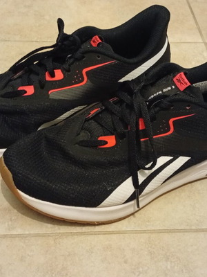 Αθλητικά παπούτσια τρεξίματος Reebok Energen Run 3 νούμερο 42.5 σαν καινούργια
