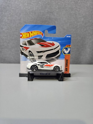 Hot Wheels 18 Camaro SS new