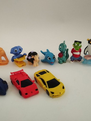 Φιγούρες Kinder vintage μεταχειρισμένες, πακέτο 12 διάφορα