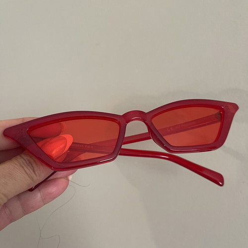 Retro Slim Cat-Eye Women's Sunglasses, red