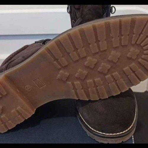 Tommy Hilfiger boots size 41 new brown leather