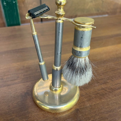 Vintage shaving set