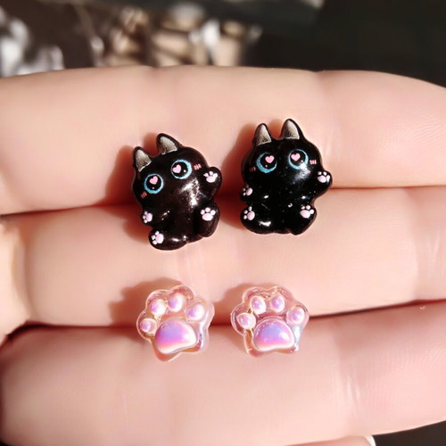 Earrings hypoallergenic, handmade, 2 pairs with cat and paw design