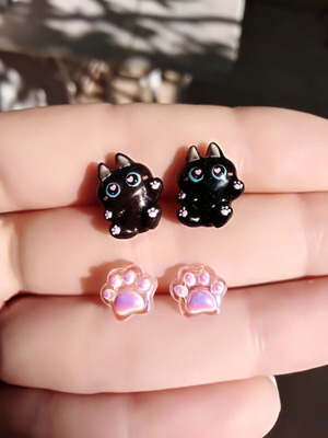 Earrings hypoallergenic, handmade, 2 pairs with cat and paw design