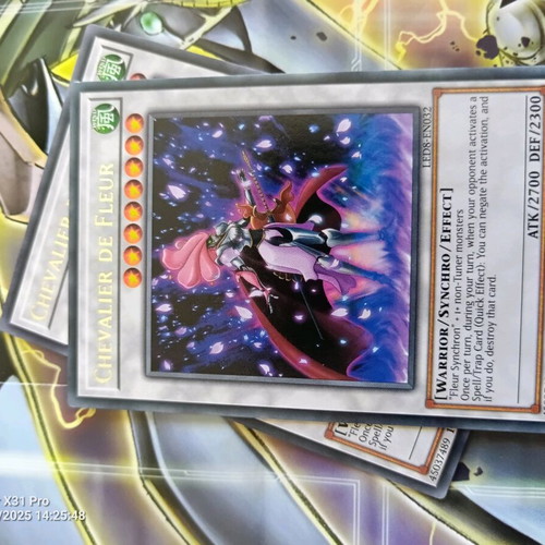 Yu-Gi-Oh Chevalier de Fleur card like new