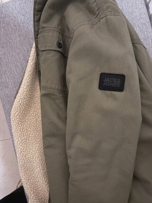 Jack & Jones jacket khaki like new, size M