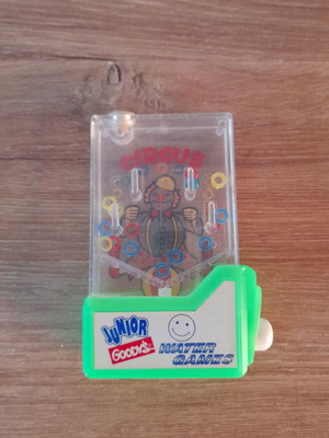 Goodys water game used, 90s toy