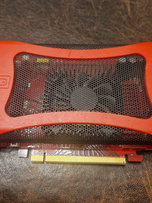 Gainward GeForce 8600GT 1GB DDR2 графична карта