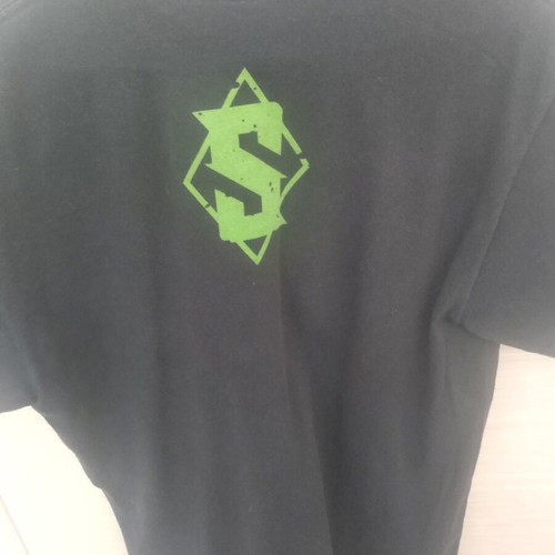 T-shirt adolescent used, black, size Large for boys