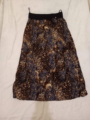 Hype skirt like new size M 38 10