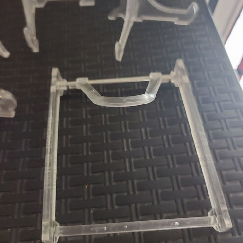 Transparent plastic stands for tabletop decorations, pack of 5
