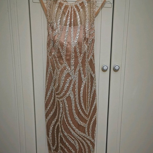 Formal dress like new, size S, beige with gold tones