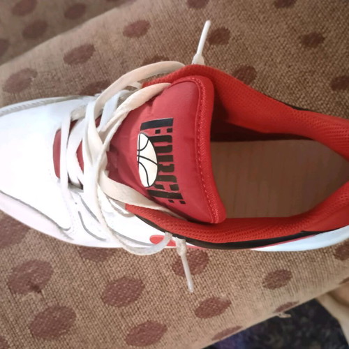 Nike Full Force Low kids athletic shoes used, red