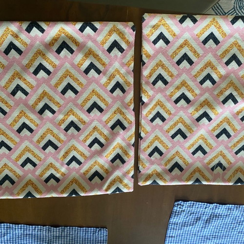 Sofa pillows new 40x40 with covers