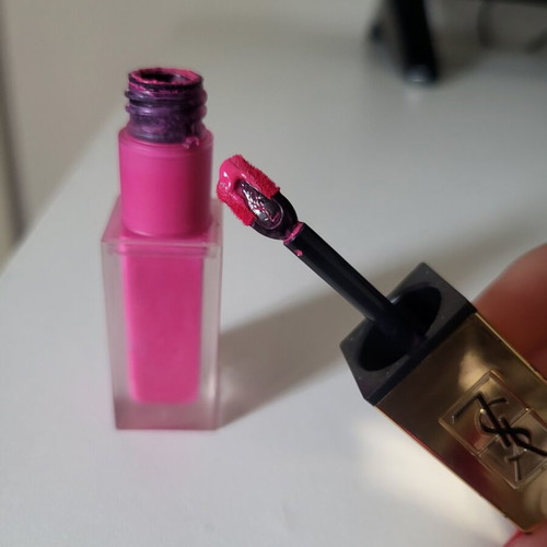 Yves Saint Laurent lipsticks used, 2 shades