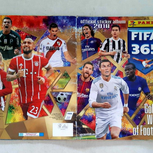 Fifa 365 Panini 2018 sticker album used, 28 missing stickers
