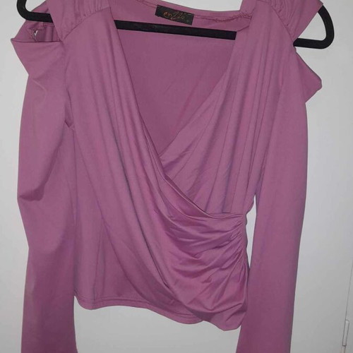 Enzzo pink crossover blouse like new with shoulder cutouts size M