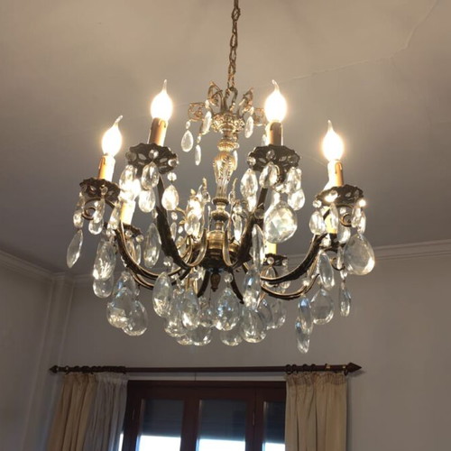 Crystal chandelier with 8 lights, diameter 55 cm, height 67 cm like new