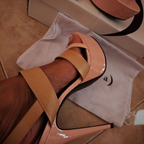 Vicenza Brazilian sandals new, pink camel leather high heels