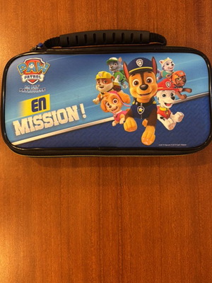 Nintendo Switch Paw Patrol En Mission Hard Twist Case like new