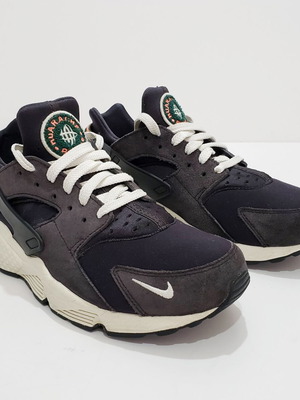 Nike 704830 Air Huarache Premium sneakers used, size 41.5-42, suede