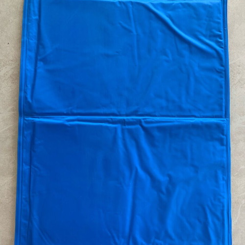 Gel Cooling Mat for Dogs new 65x50cm non-toxic