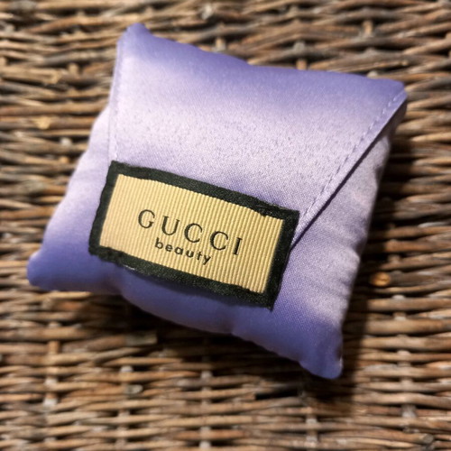 Gucci cushions de beauté new