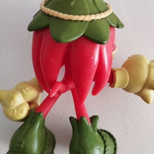 Sonik SEGA figures used, pack of 5