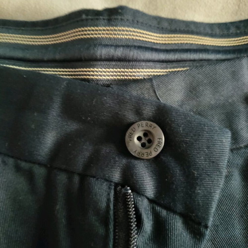 Fred Perry men's bermuda shorts like new, size XL, blueblack