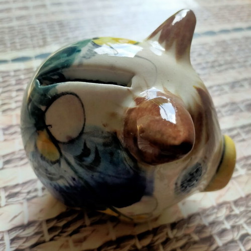 Decorative ceramic pig figurine