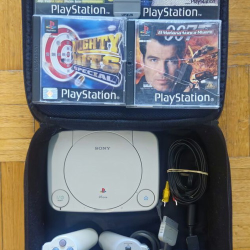 Sony PS One Slim console bundle with 2 controllers, official bag & 4 games