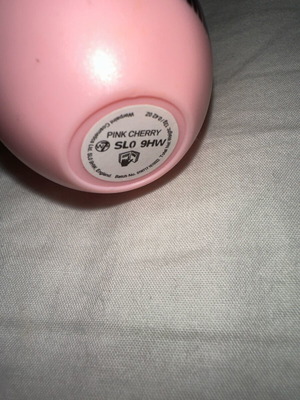 Lip balm like new with cherry scent