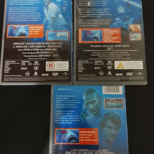 Jaws 3 DVD set used, English subtitles