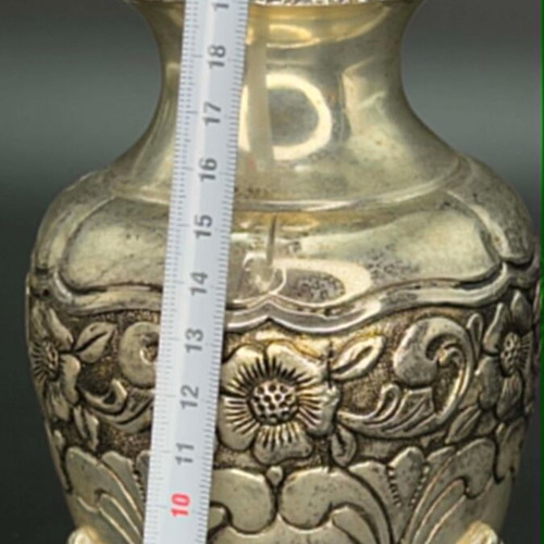 Silver decorative vintage vase used with embossed designs, 19 cm
